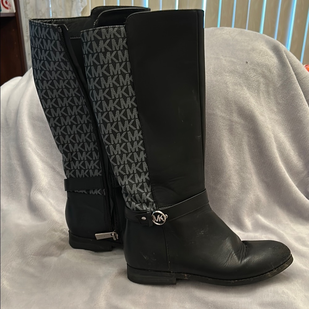 Michael Kors Kids Black Quilted Riding Boots